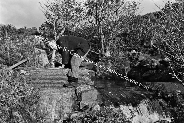 O'LEARYS(DAWROSS) ELECTRICAL SCHEME AT SLUICE, WATER FLOWING